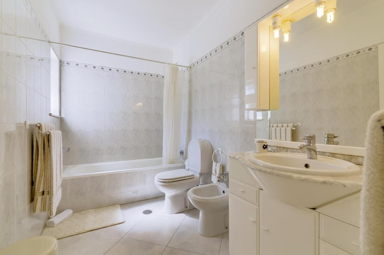 Pinhal Do Golfe - 2 Bedrooms -